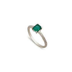 Emerald Ring | Silver Ring | Handmade Ring Pakistan