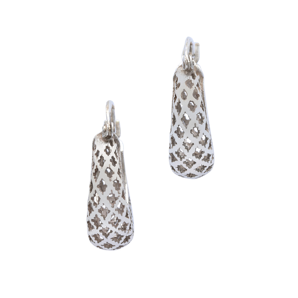 Manzar-e-Makli- Silver Earrings