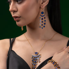 Load image into Gallery viewer, Crystal Crown - Natural Lapis Lazuli Necklace