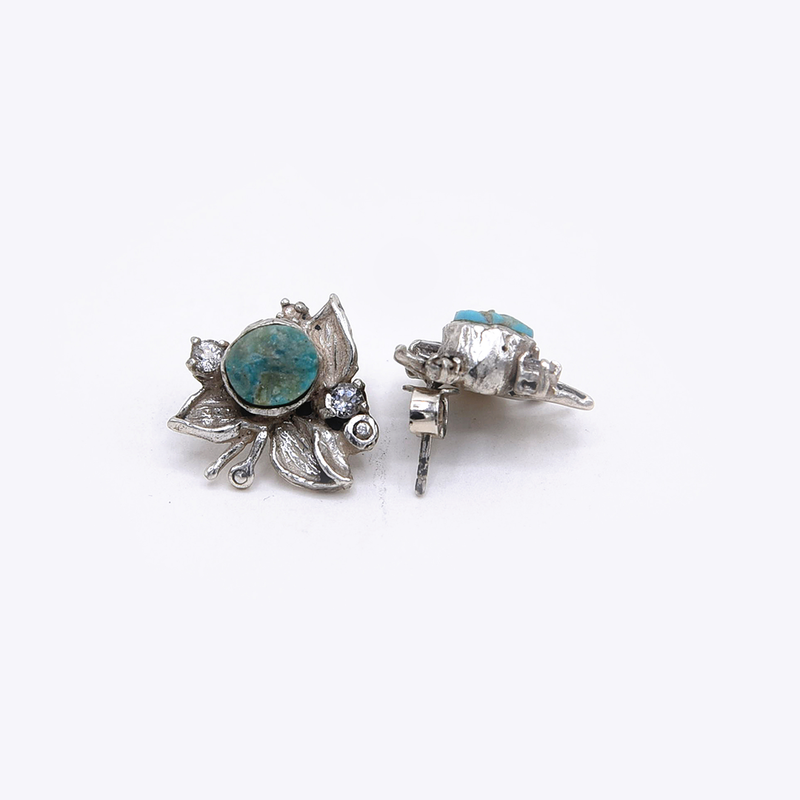 Turquoise Floral Whisper