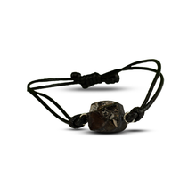 Load image into Gallery viewer, Shungite bracelet